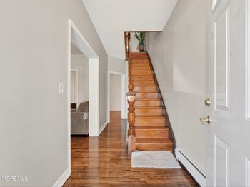 28 Willow St