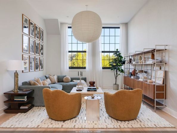 38 Jackson St 206, Hoboken NJ 07030