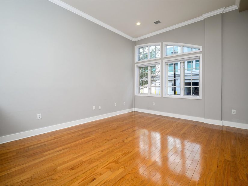 61 Grand St 1L, Jersey City NJ 07302