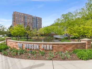 310 Hudson Park