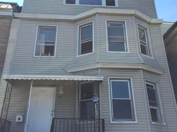 35 Orient Ave, Jersey City NJ 07305-3419
