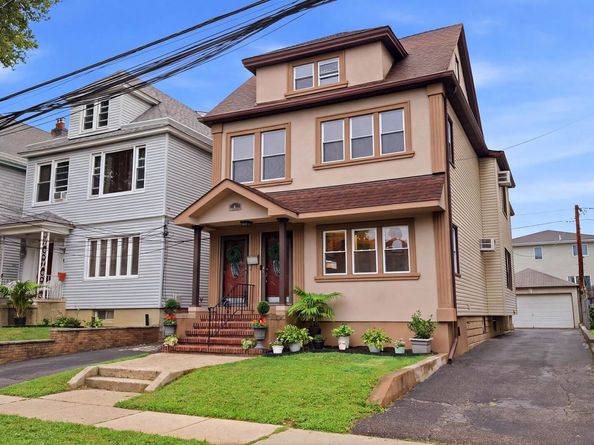 9 Lincoln Parkway, Bayonne NJ 07002