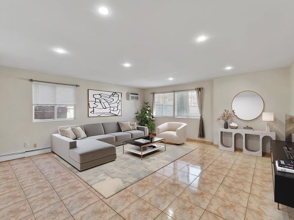226 49th St 2, Union City NJ 07087