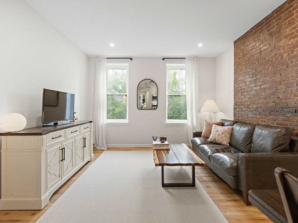 155 14th St 4L, Hoboken NJ 07030