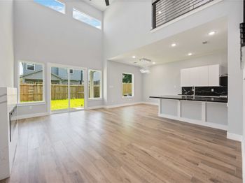 4923 Golden Forest Drive