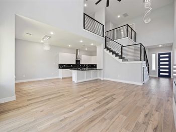 4923 Golden Forest Drive