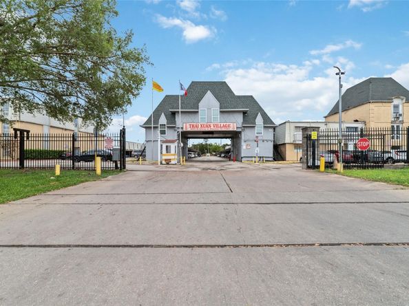 8200 Broadway Street 133, Houston TX 77061