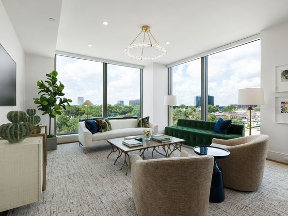 5656 San Felipe Street 1005, Houston TX 77056