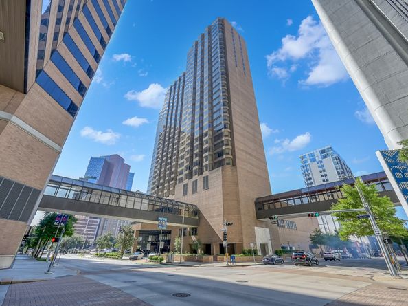 1111 Caroline Street 2901, Houston TX 77010