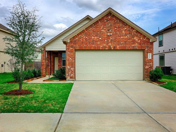 4508 Danielle Gardens, Conroe TX 77304