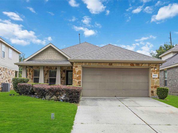 16622 Lake Prince Lane, Houston TX 77044