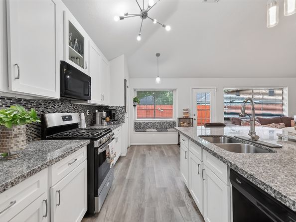 17402 Hamilwood Drive, Houston TX 77095
