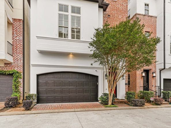 2709 Arabelle Grove, Houston TX 77007