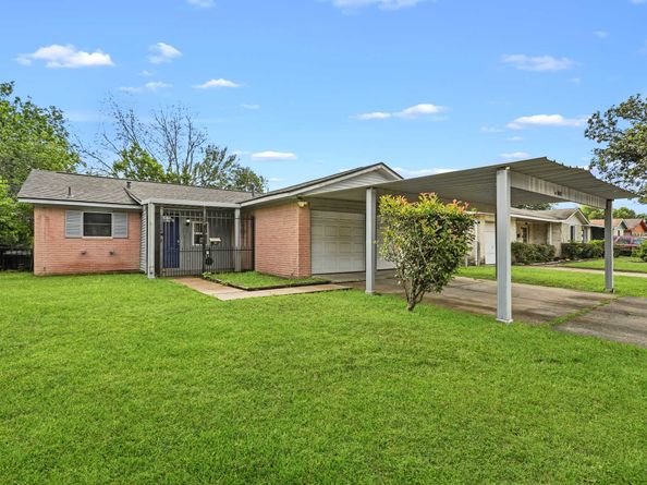 12903 Claygate Drive, Houston TX 77047