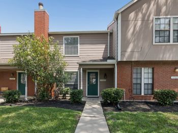 17225 Saturn Lane