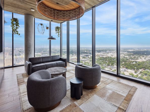 84 East Avenue 3009, Austin TX 78701