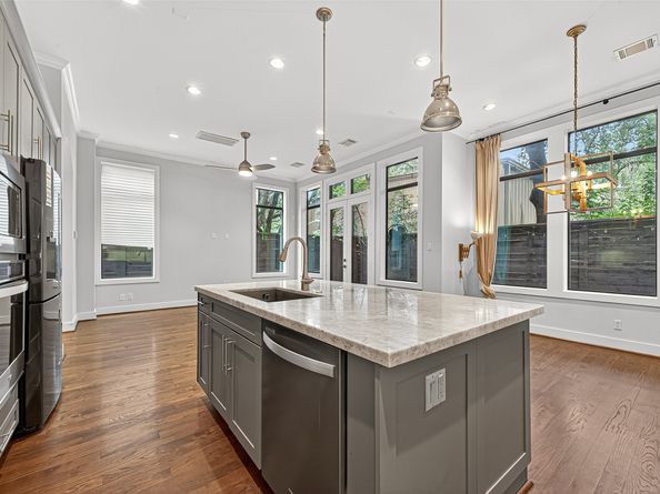 11012 Avenu Malkenu Avenue, Houston TX 77043