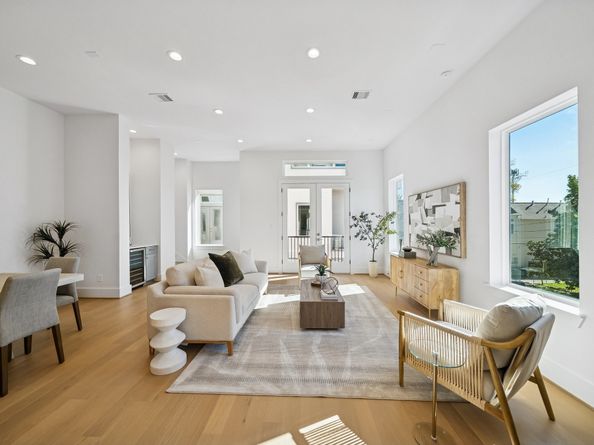 1405 W 21st St B, Houston TX 77008