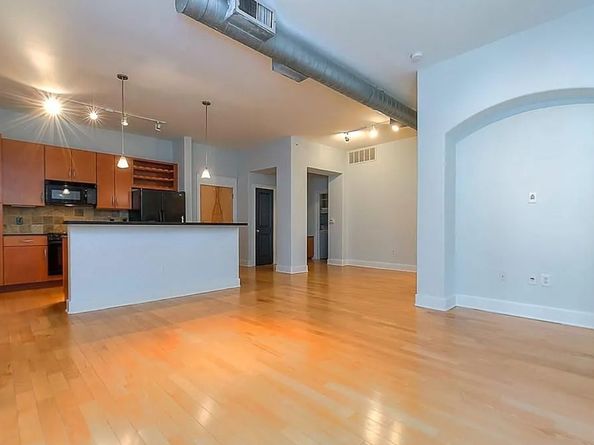 1901 Post Oak Boulevard 4110, Houston TX 77056