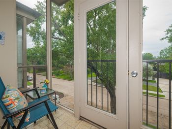 2475 Underwood Street