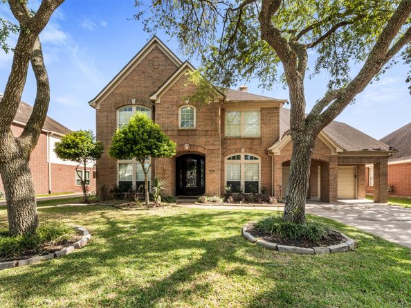 3004 Autumn Creek Drive, Friendswood TX 77546