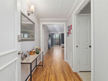 2400 N Braeswood Boulevard