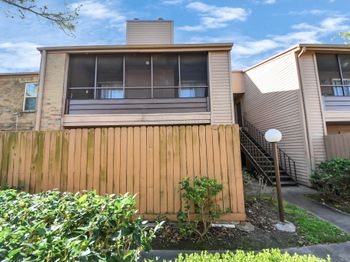 10555 Turtlewood Court