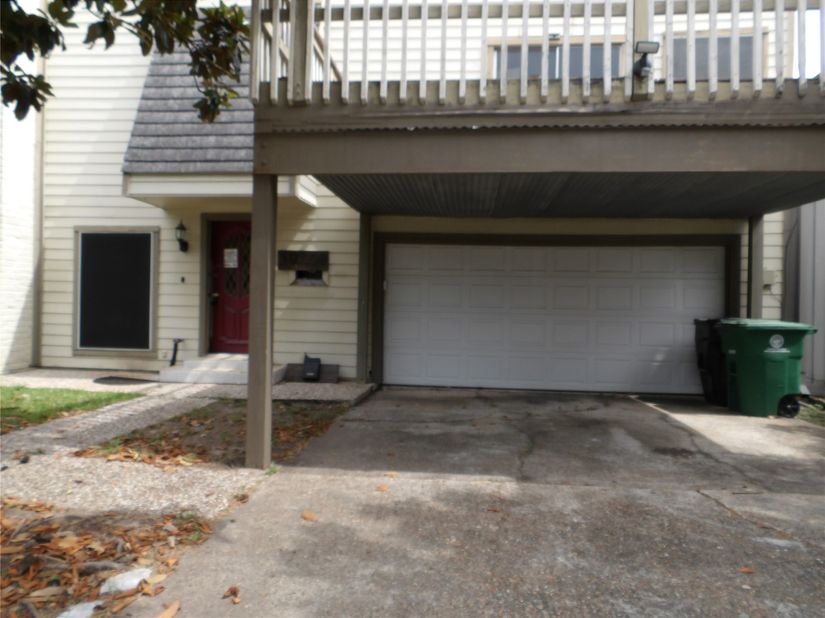 10758 Boardwalk Street, Houston TX 77042