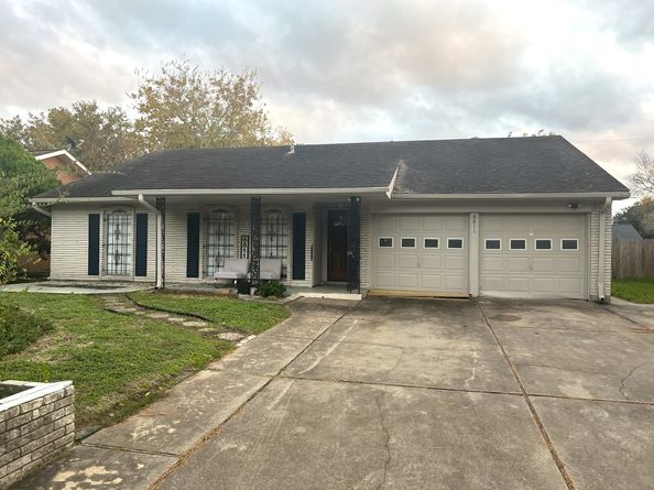 8811 Leader Street, Houston TX 77036