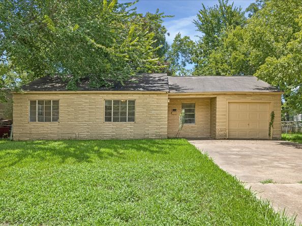 4322 Groton Drive, Houston TX 77047