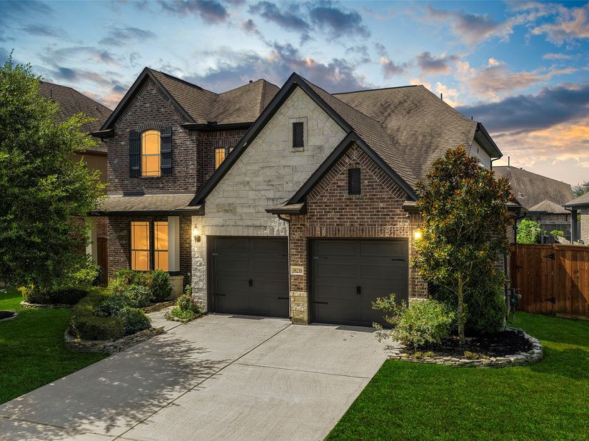 18239 Winding Willow Oak Way, Cypress TX 77433