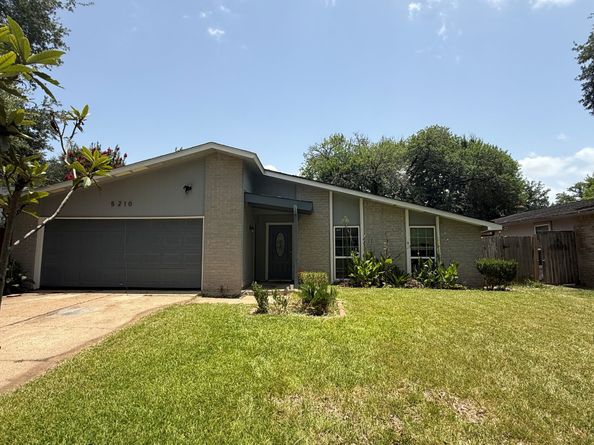 5210 Dunnethead Drive, Houston TX 77084