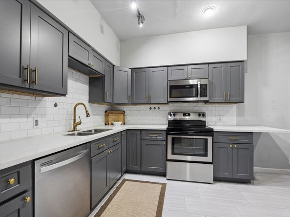 1510 Prairie Grove Drive, Houston TX 77077