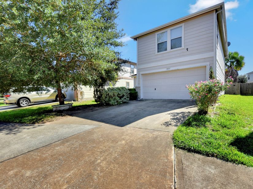 18231 Valebluff Lane, Cypress TX 77429