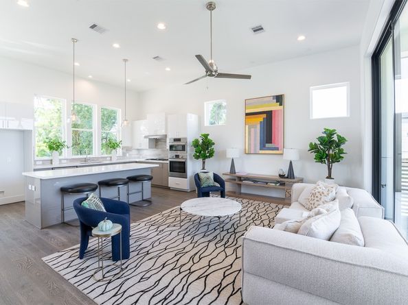 2414D Canal, Houston TX 77003