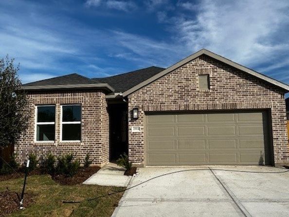 21934 Sam Raburn Drive, Tomball TX 77375