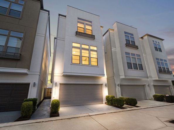 3102 Mitchell Landing Court, Houston TX 77025