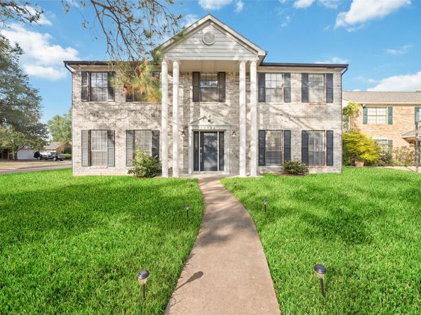 16026 Autumn Falls Lane, Houston TX 77095