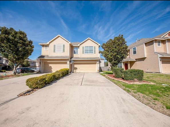 16202 Greenport Lane, Houston TX 77084