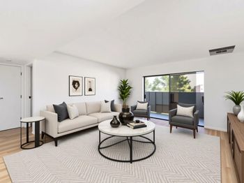 3015 Walnut Bend Lane