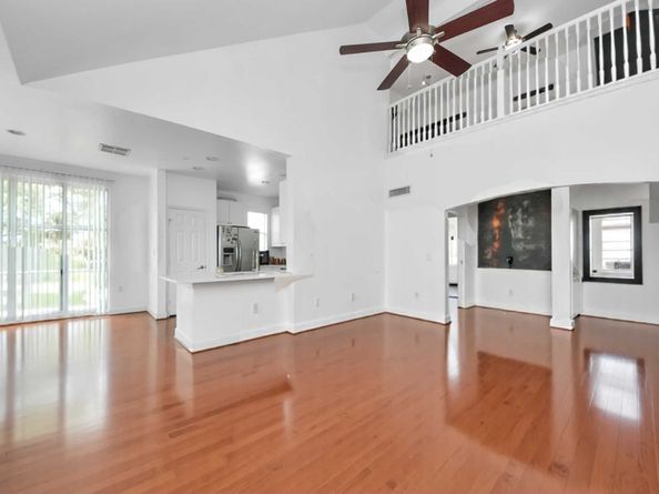 2400 Mccue Road 424, Houston TX 77056