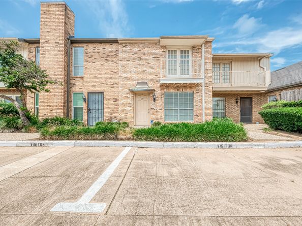 6111 Beverly Hill Street 29, Houston TX 77057