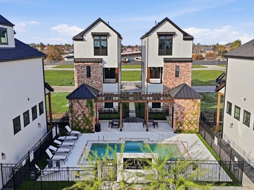 9213 Washington Heights Street, Houston TX 77063