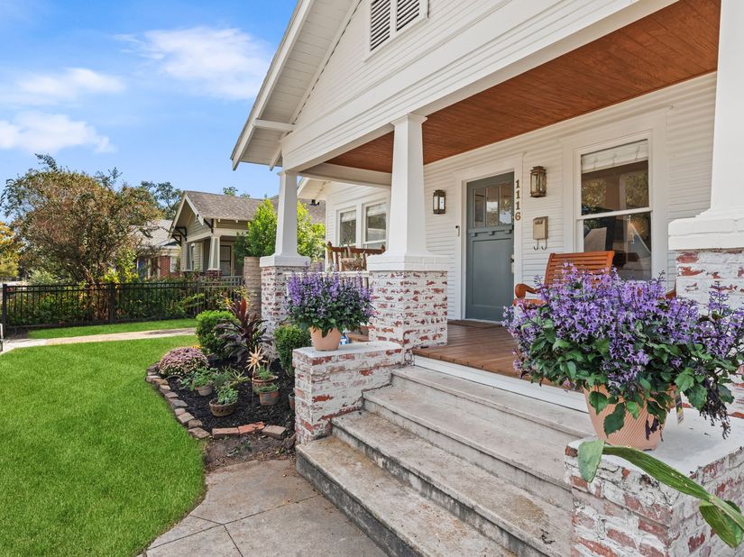 1116 E 14th Street, Houston TX 77009