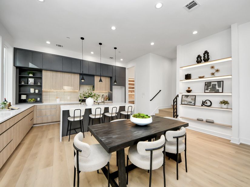 1603 W 25th Street, Houston TX 77008