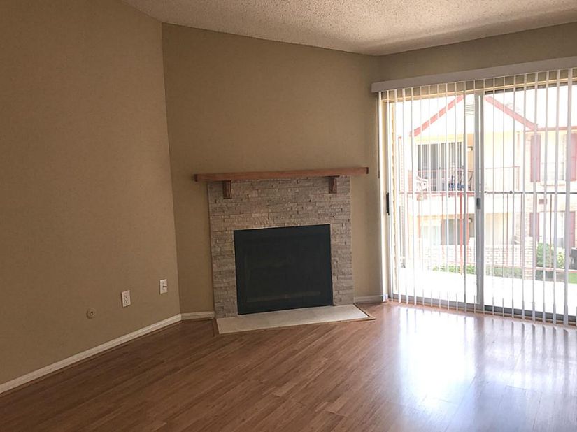 2120 El Paseo Street 1810, Houston TX 77054