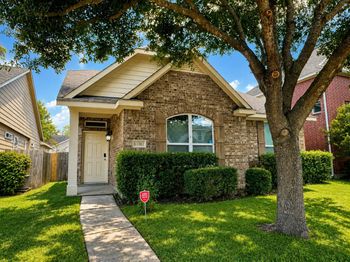 17207 Mitchell Pass Lane