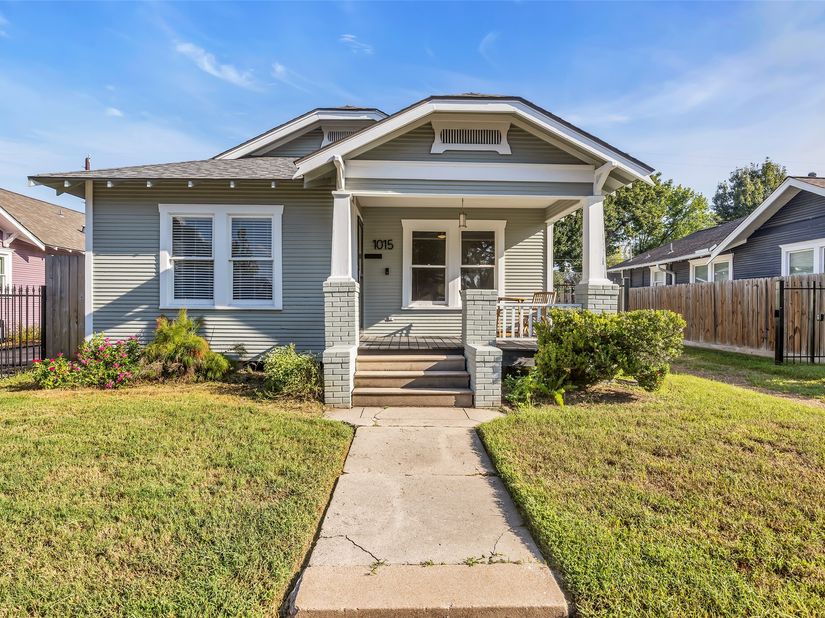 1015 E 14th Street, Houston TX 77009