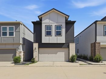 9946 Storehouse Drive