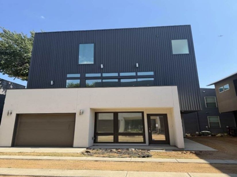 1527 Hickory Street, Dallas TX 75215